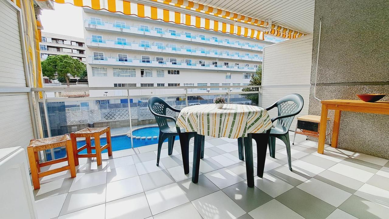 Apartamentos Montblanc Familidays 013 Salou Extérieur photo