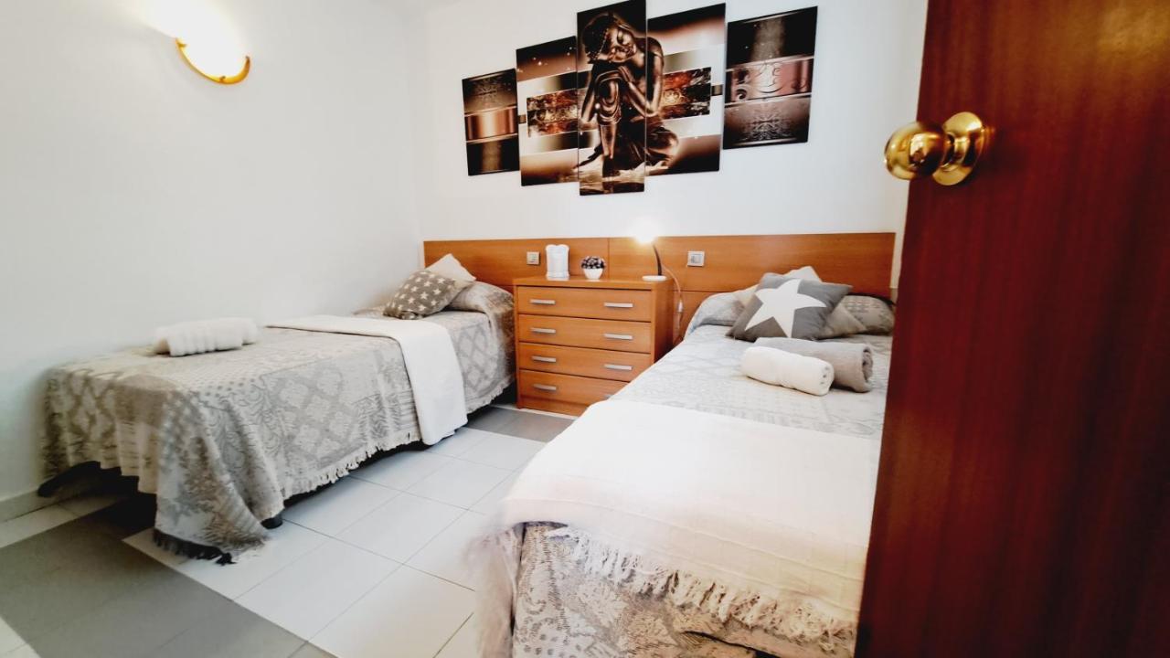 Apartamentos Montblanc Familidays 013 Salou Extérieur photo