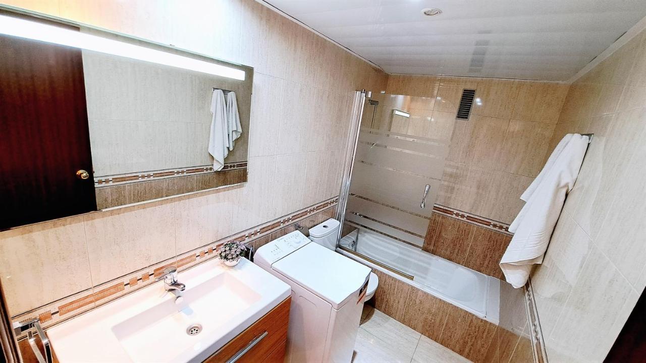 Apartamentos Montblanc Familidays 013 Salou Extérieur photo